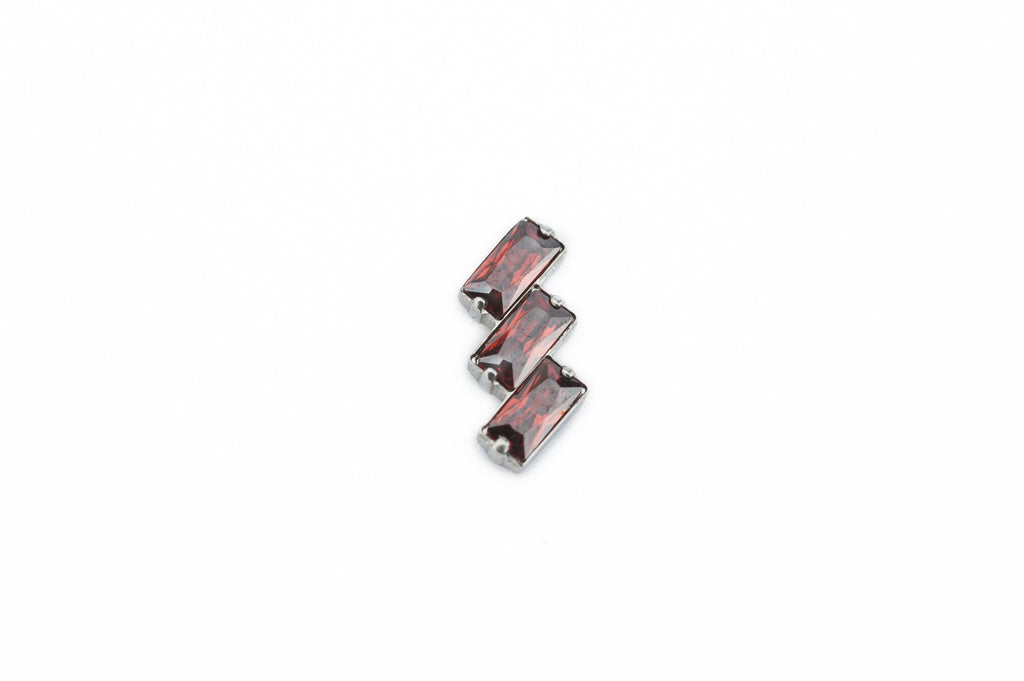 Garnet Crystal Tiles Titanium Stud