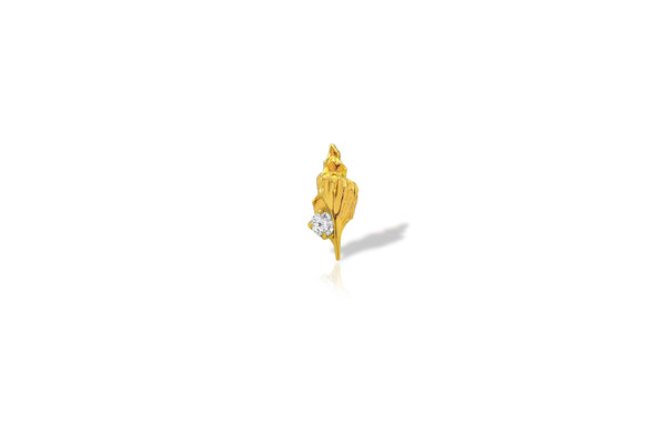 White Crystal Seashell Titanium Stud